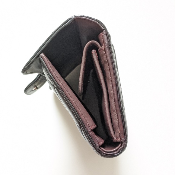 Chanel Wallet - Picture 4 of 15
